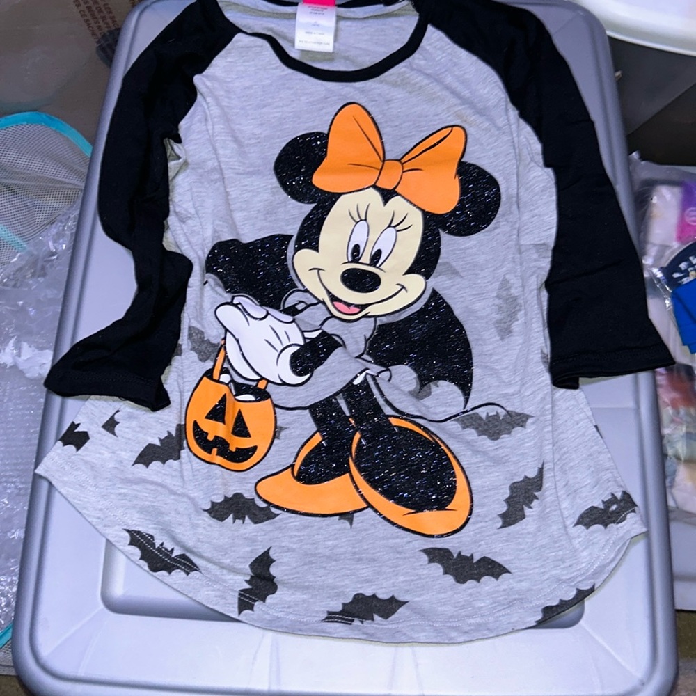 HP🎊🎊🎃Girls Minnie Mouse Halloween TShirt - Picture 1 of 4